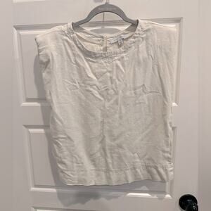 Single Thread Linen Top With Shoulder Pads